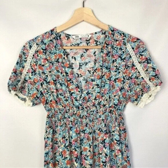 Zara Blue Floral Short Sleeve Peasant Midi Dress L - Picture 4 of 5